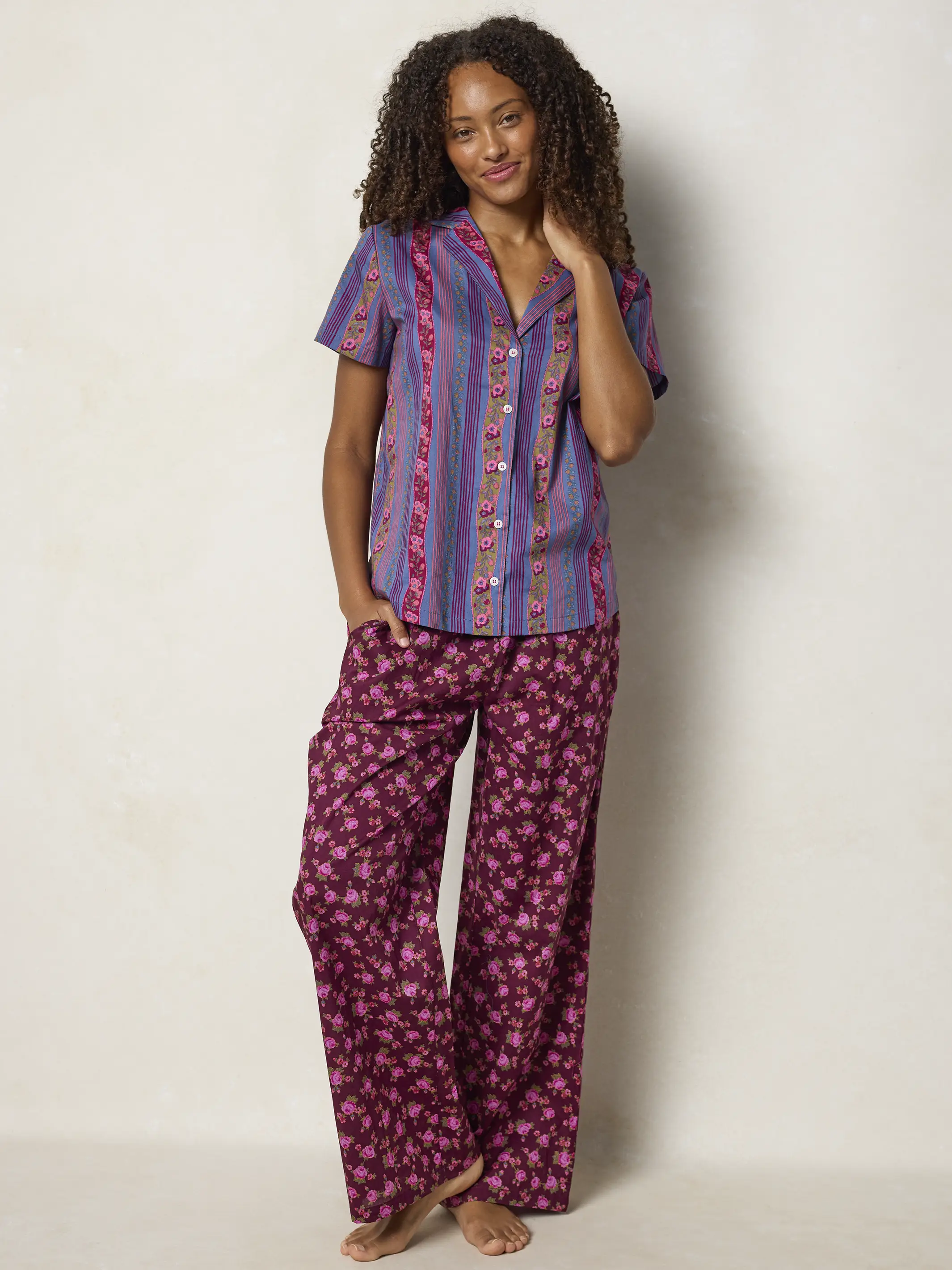 Mix & Match Cotton Short Sleeve Pajama Top - Retro Ribbons Navy - Image 3